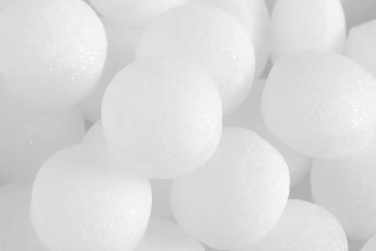 moth balls 768x512