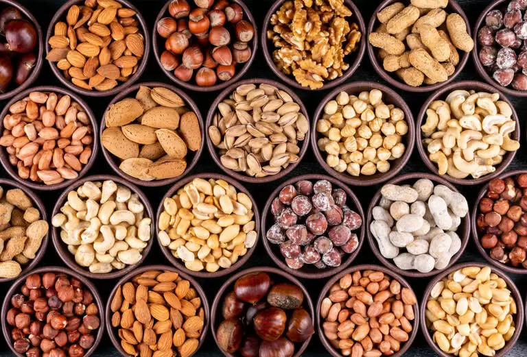 nuts 768x521